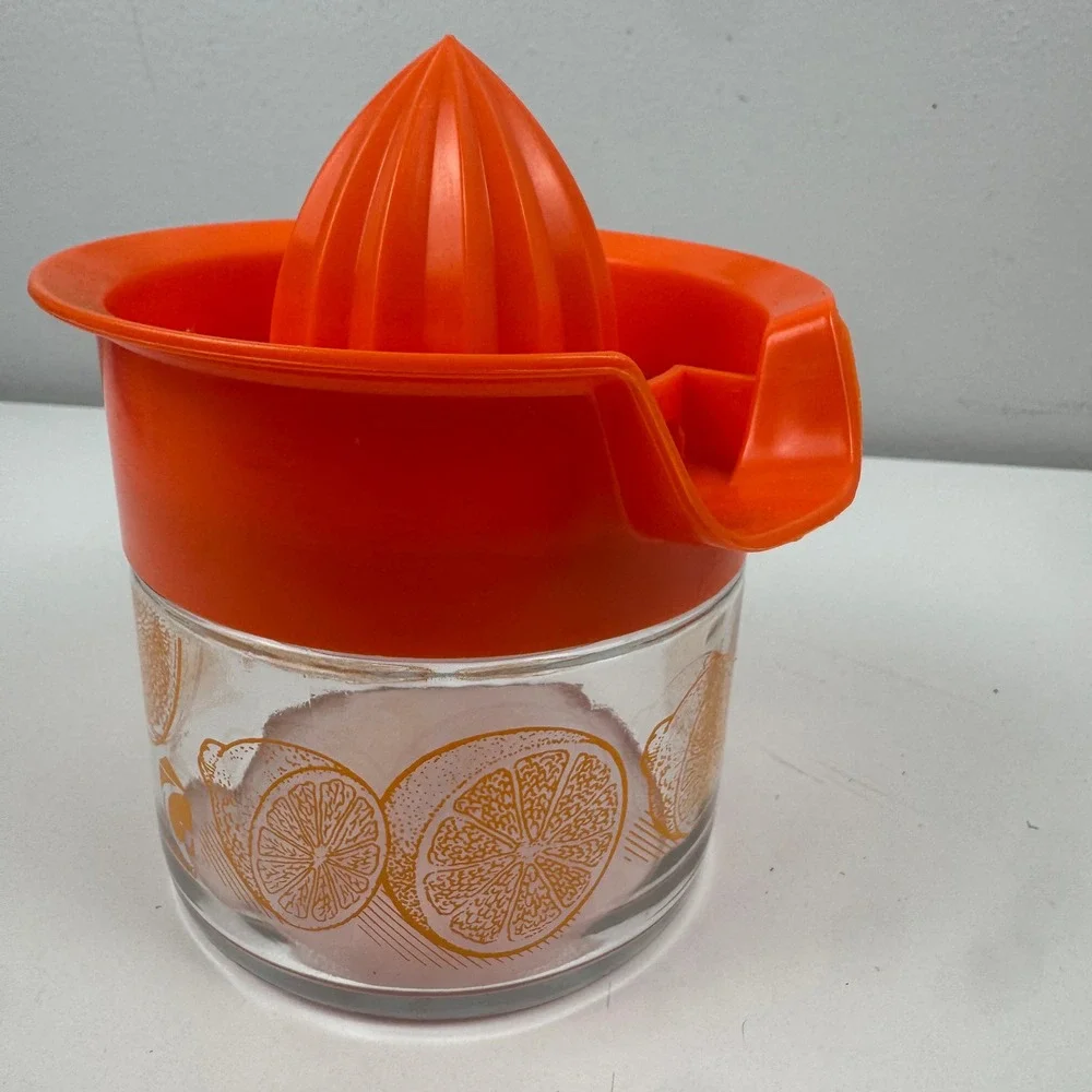 Vintage Gemco Glass Citrus Juicer‎ Orange Plastic Reamer Made in USA Retro MCM